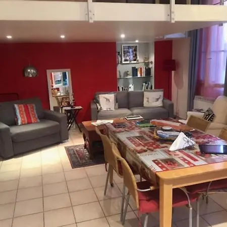 Dans Avec Parc Apartment *